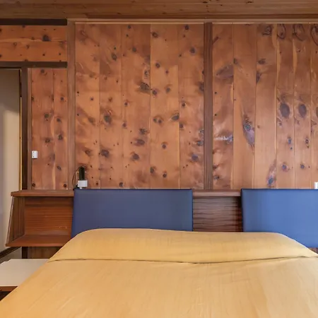 Corte 博尔查迪卡多尔